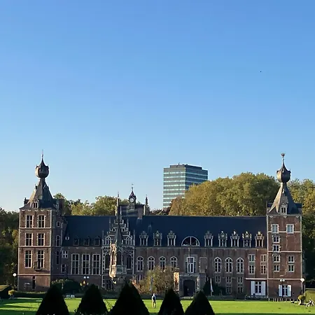 Next To Arenberg Castle Leuven, 3 Bedroom With Garage Apartment *